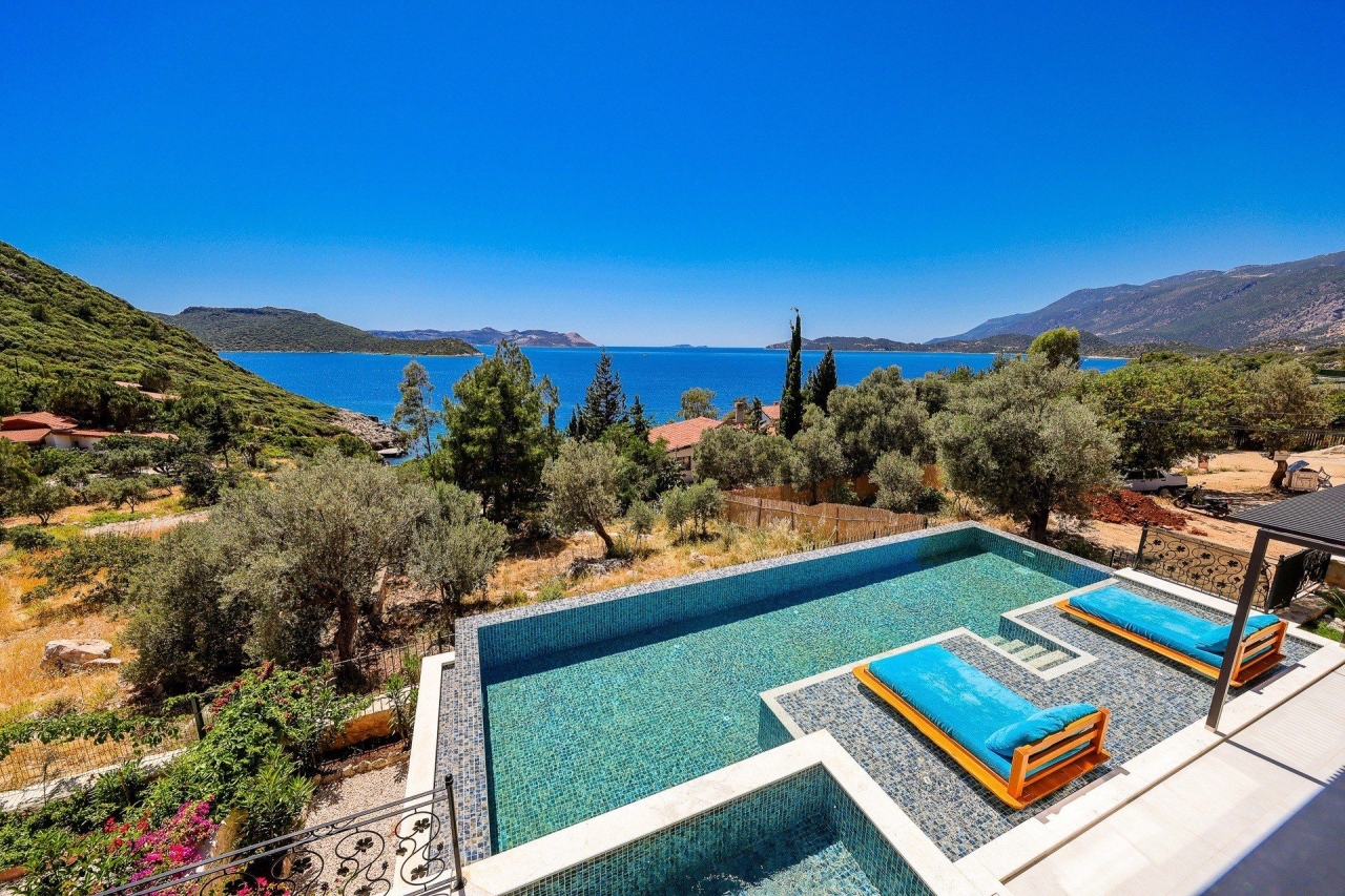 Villa Syren | Luxury Villa for 6 Guests in Kas