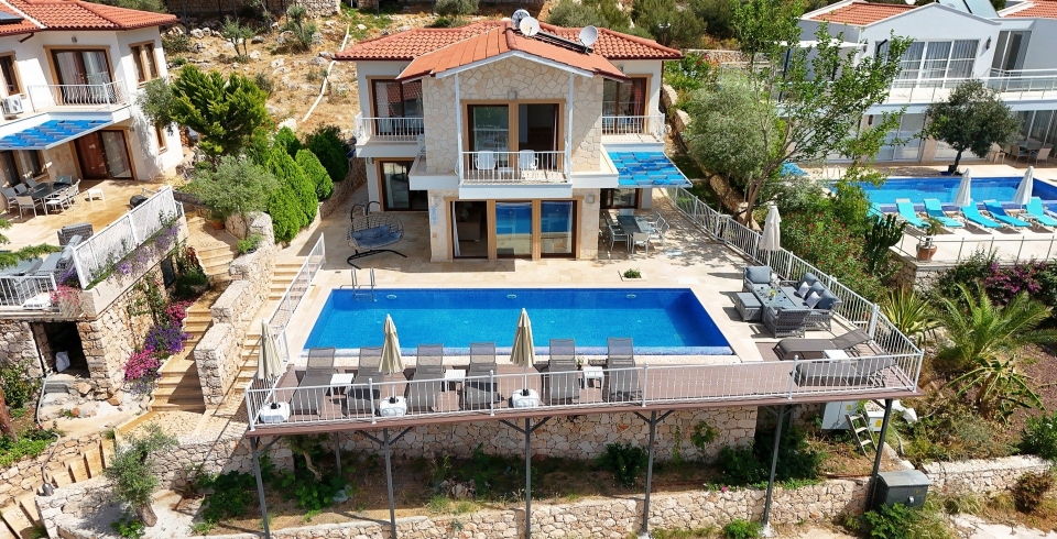 Villa Iris