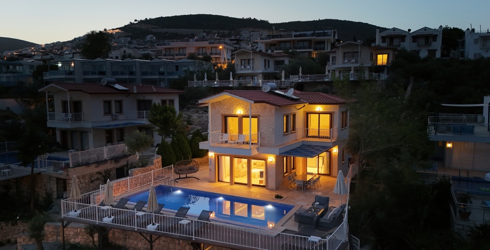 Villa Iris